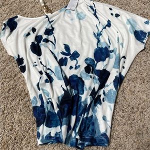 Never been worn. Womens blouse